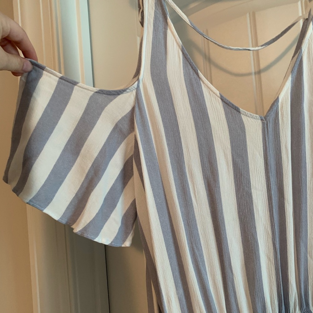 Striped Romper - Picture 2 of 4